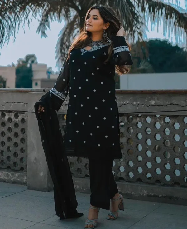 3 Pcs Women's Stitched Chiffon Printed Suit Black 2
